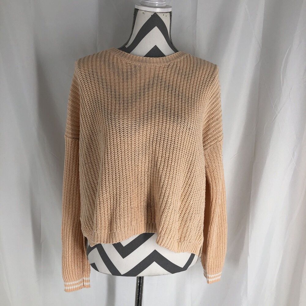 Forever 21 Cropped Knit Sweater Large